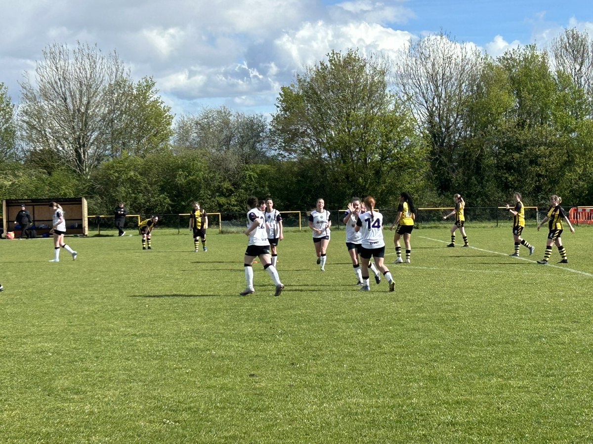 TerraceTrav's tweet photo. Game 124

@HCWFL_ Div 3

@NurslingShirley Women 2–6 @HWFCWomen Res

Havant close the gap on the leaders with a convincing win over bottom side N&amp;S. 6–0 at one stage before two late goals gave the hosts something to cheer about. https://t.co/Q7b4JHiztU