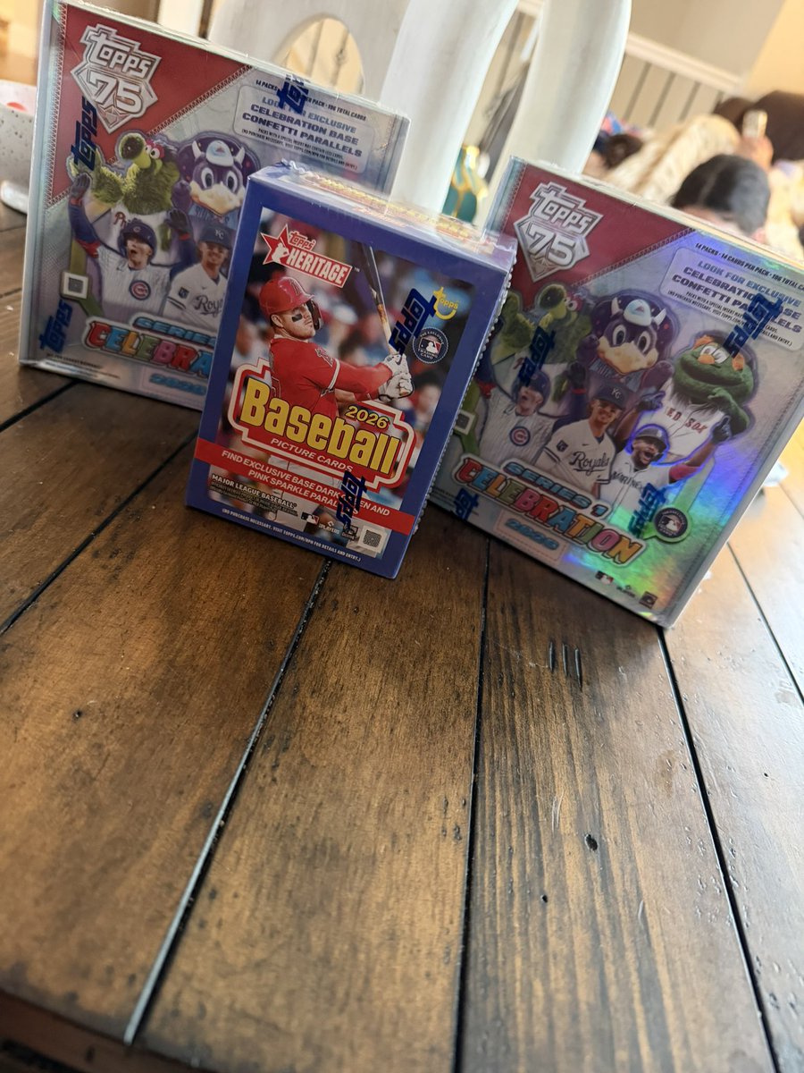 Ron & Joey tweet media