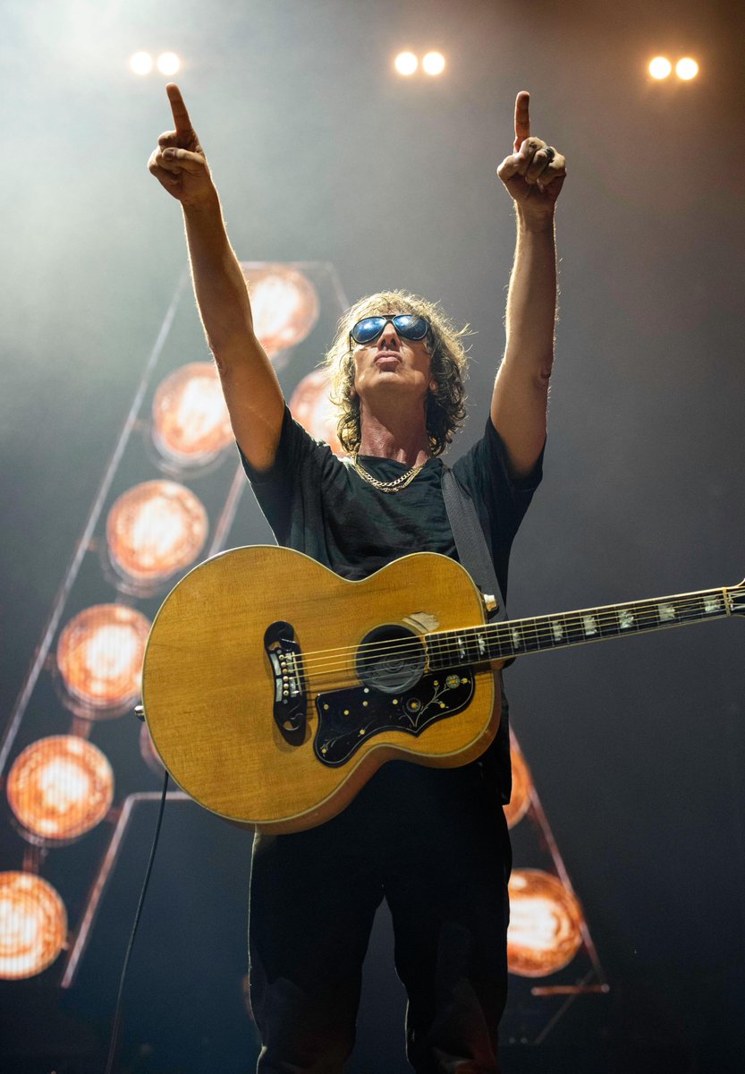 Richard Ashcroft tweet media