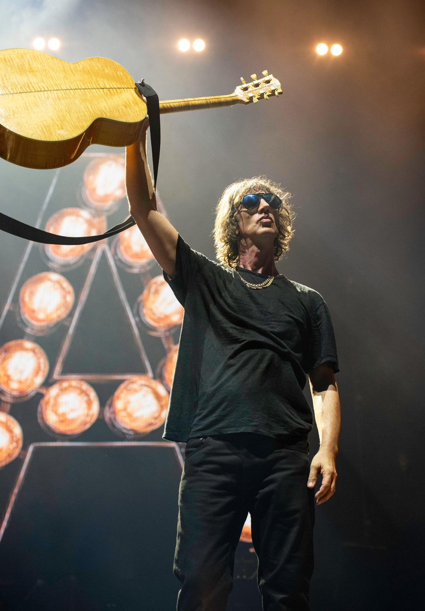 Richard Ashcroft tweet media