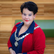 Kingfisher voorheen Luc tweet media