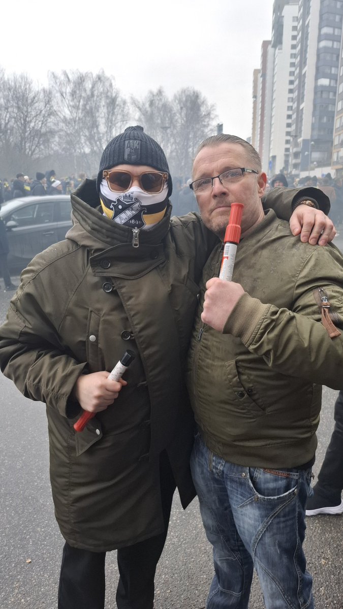 Discodirektören tweet media