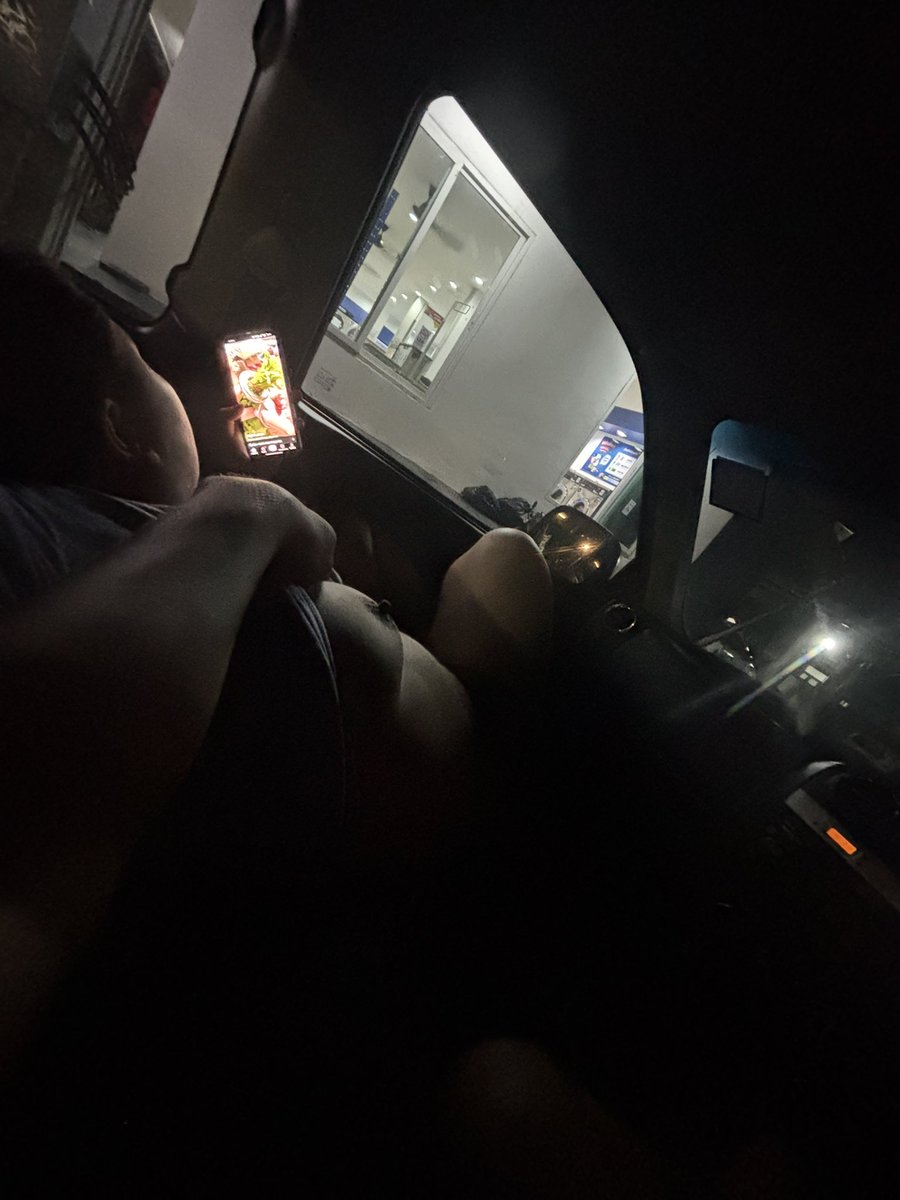 1981/1985 tweet media