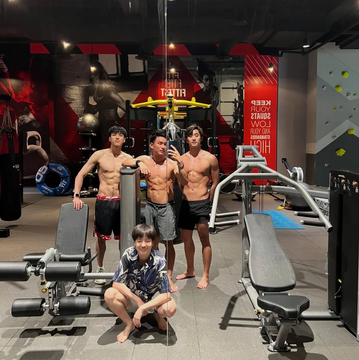 Watch me pray for forgiveness in the gym where Est is. 

#est_rvp #เอสศุภ