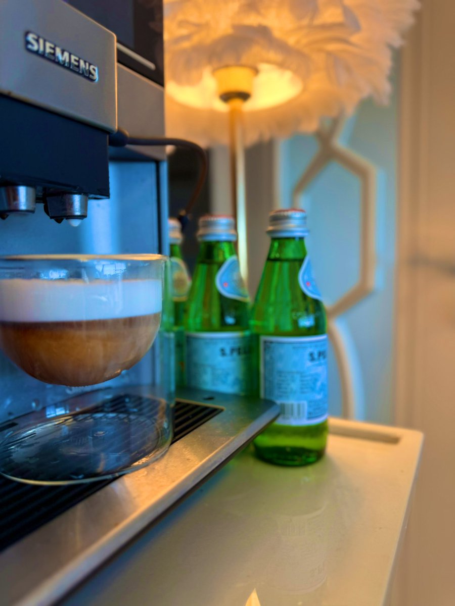 🥥

☕️