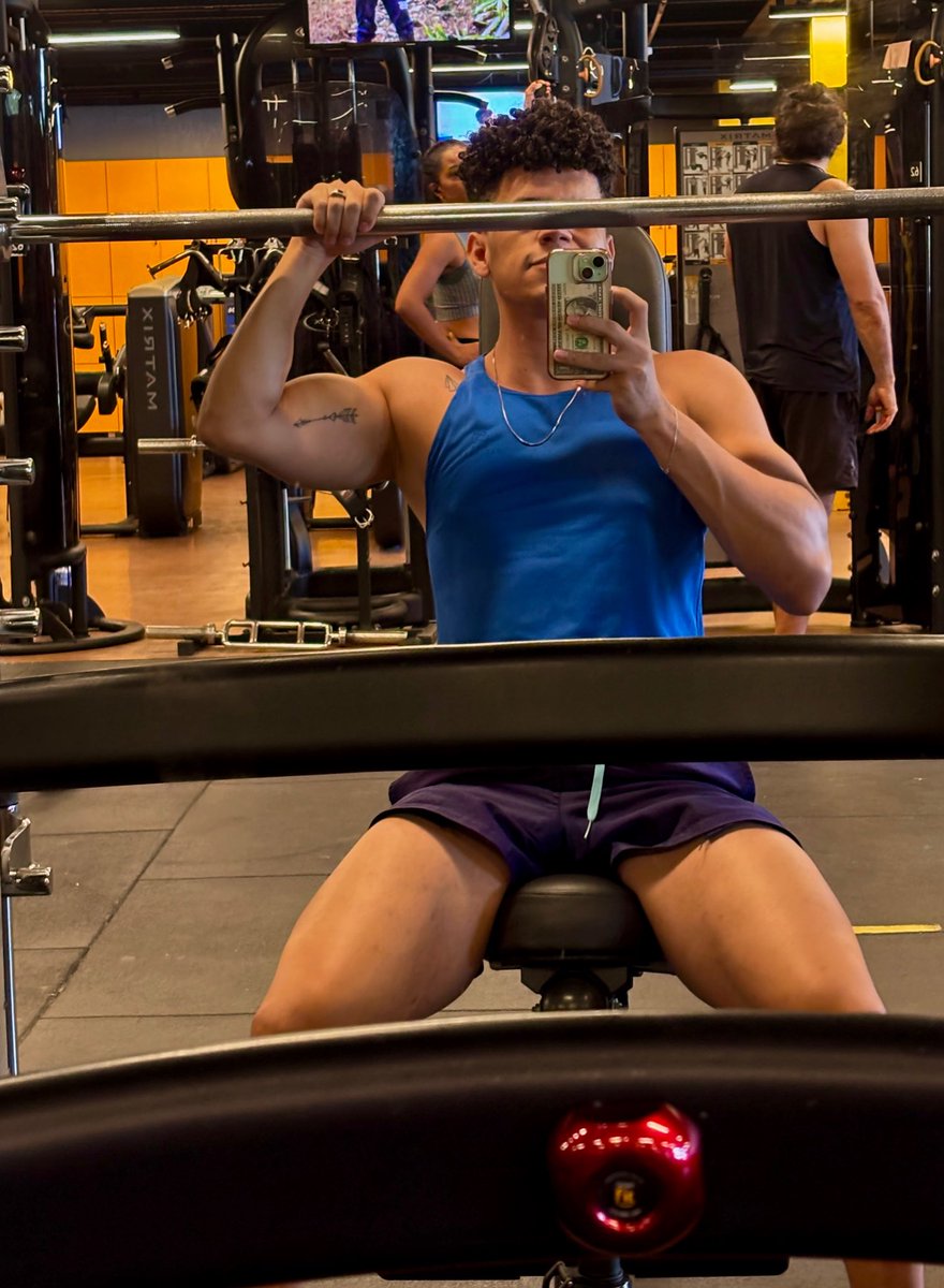 Junior lima tweet media