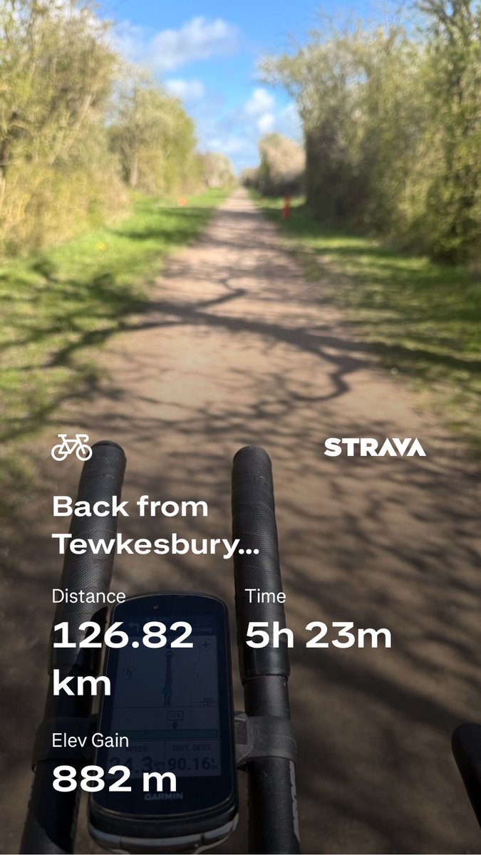 Dog_in_a_hat's tweet image. 3 days, 3 rides… approx 560kms covered.  Been emotional !  It never gets easier… you just get older! #cyclinglife