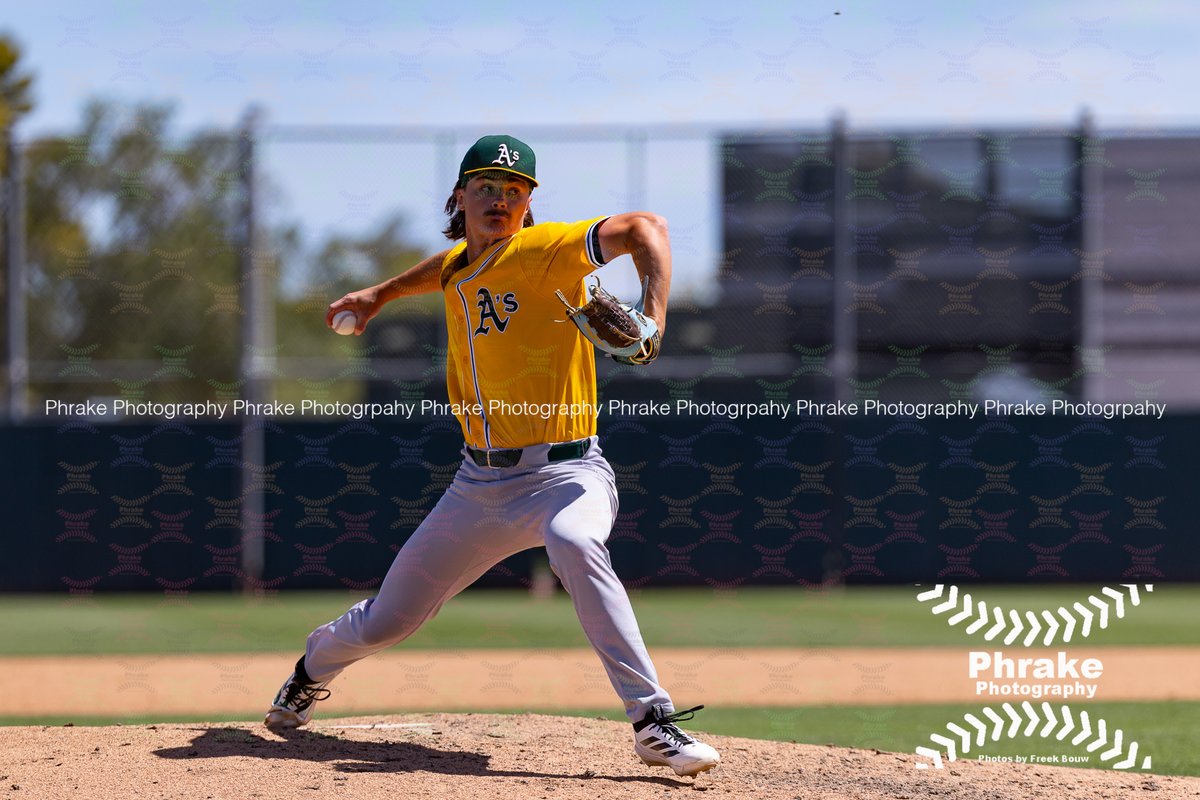 phrakephoto's tweet photo. Jackson Holmes (29) RHP A's 2025 NDFA @homeyquan11 @MoStateBSB #athletics #Atléticos #oaklandas #drumtogether #oaklandathletics #LosAtléticos #rootedinoakland #BabyAs @AthleticsFarm
#goas #greenandgold #thegreenandgold https://t.co/1HAiCBMJsK