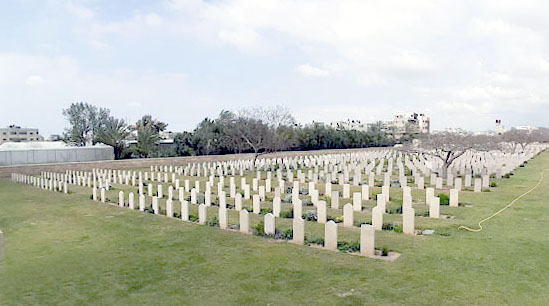 thyphoidjack's tweet photo. The Gaza War Cemetery in the Gaza trip where the Souls of two South African Cape Corps members from World War Two now rest. https://t.co/ivfLXrpFSX
