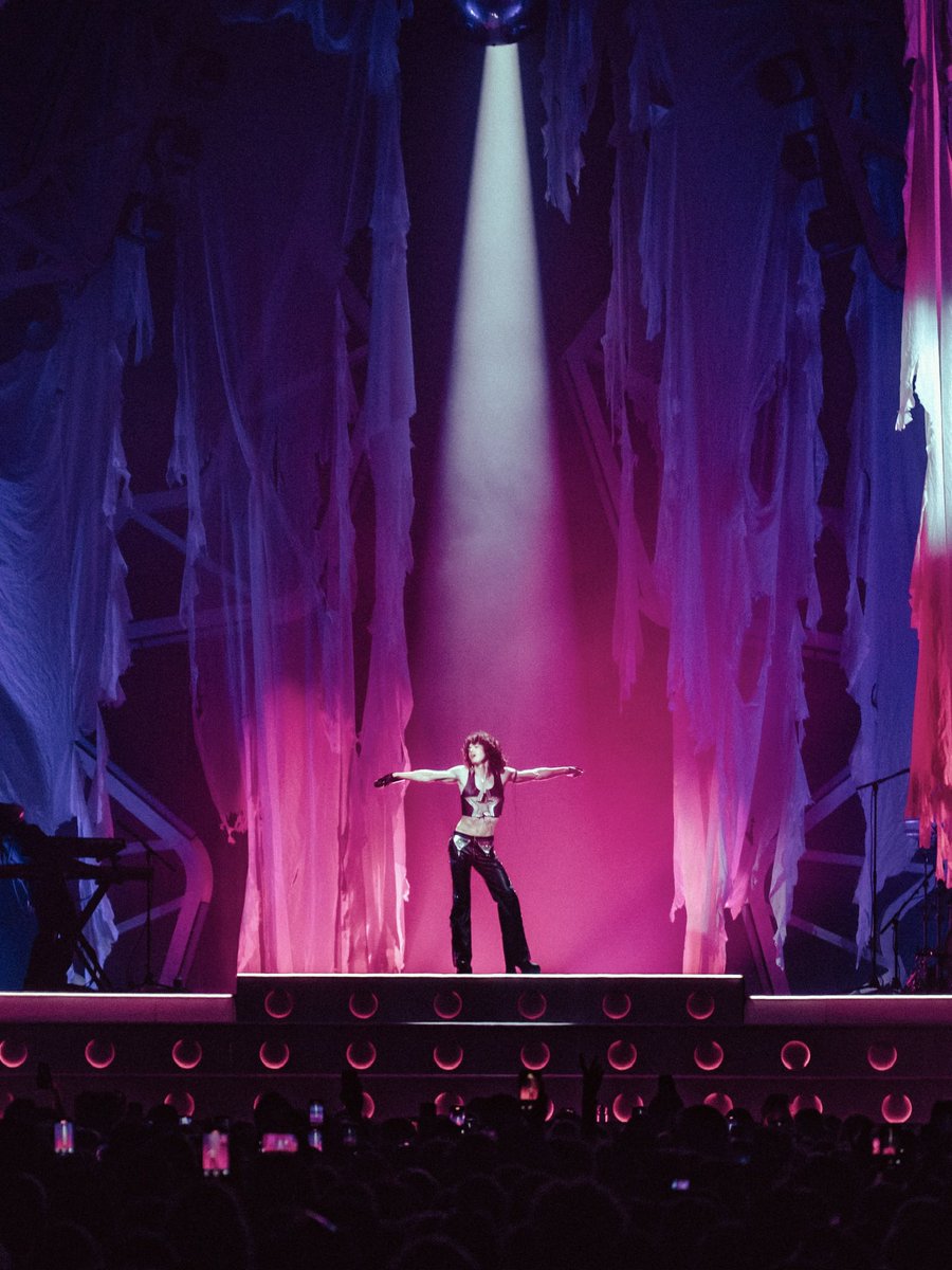 coneworld tweet media