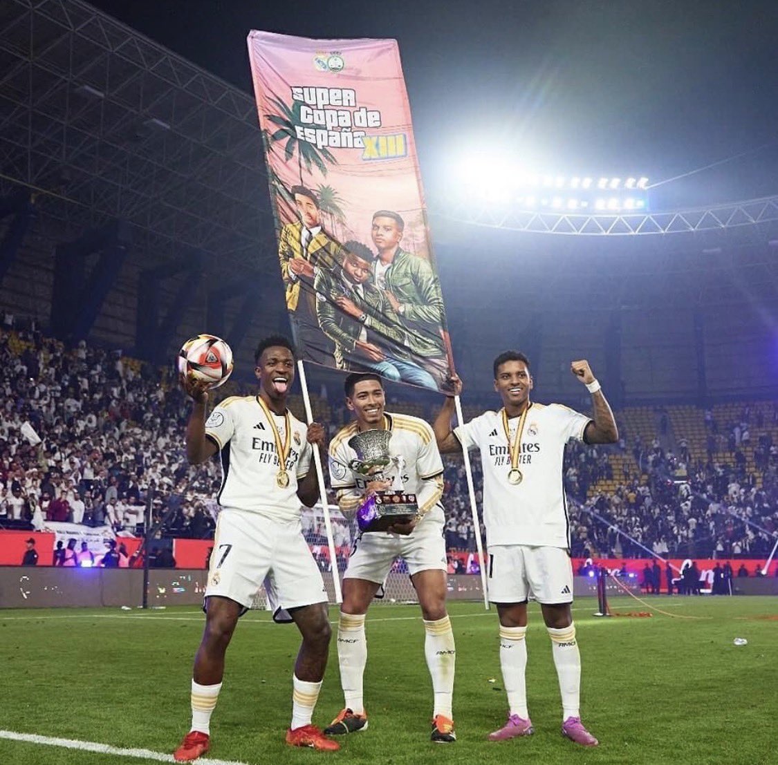 (fan) Mario tweet media