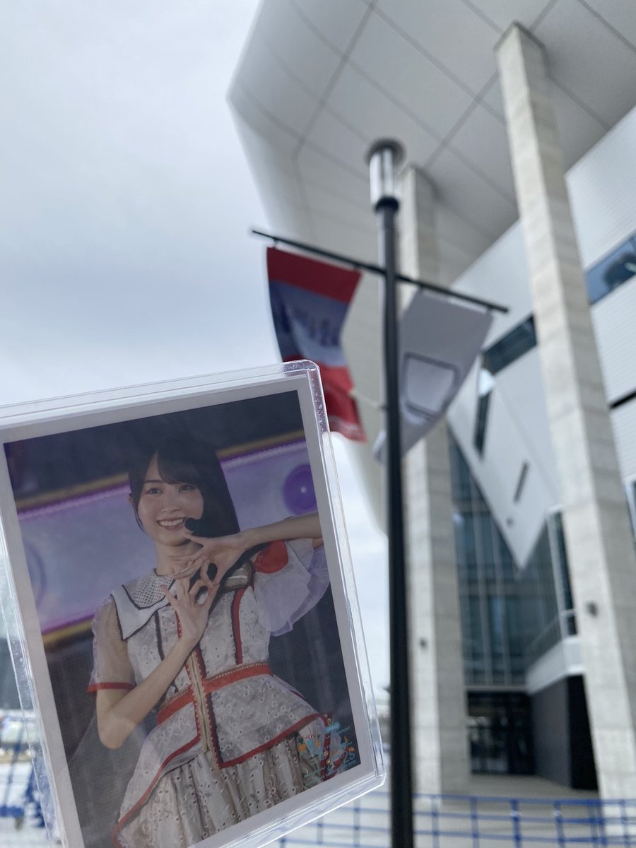 クロム tweet media