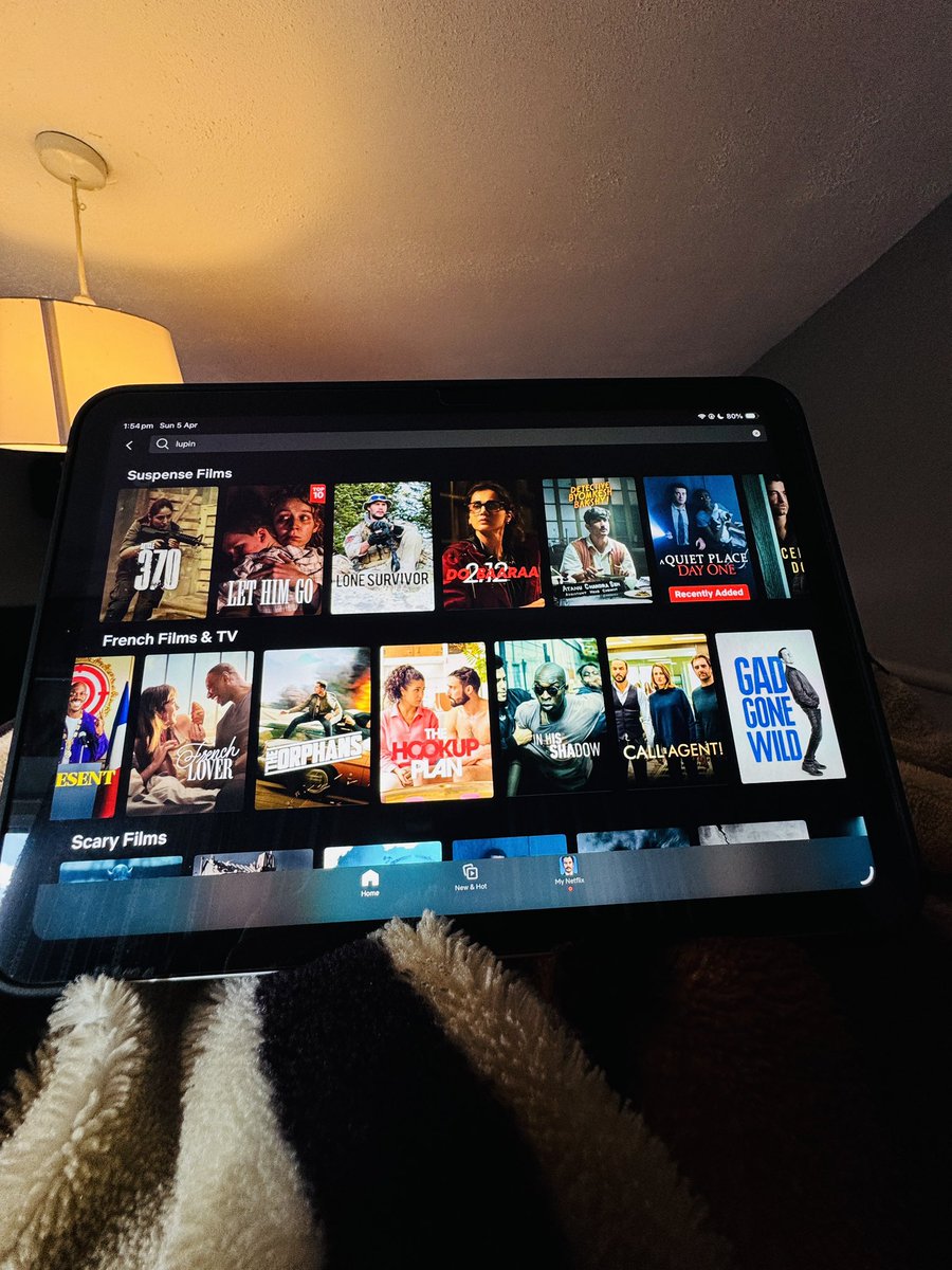 شہریار tweet media