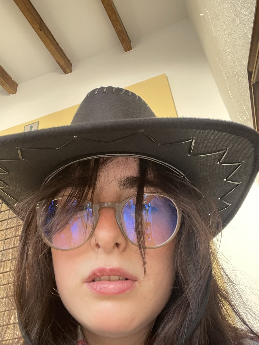 𝐒𝐭✰𝐫𝐠𝐢𝐫𝐥 tweet media