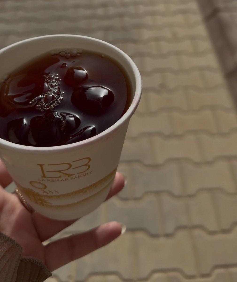 الـلّـولـو tweet media