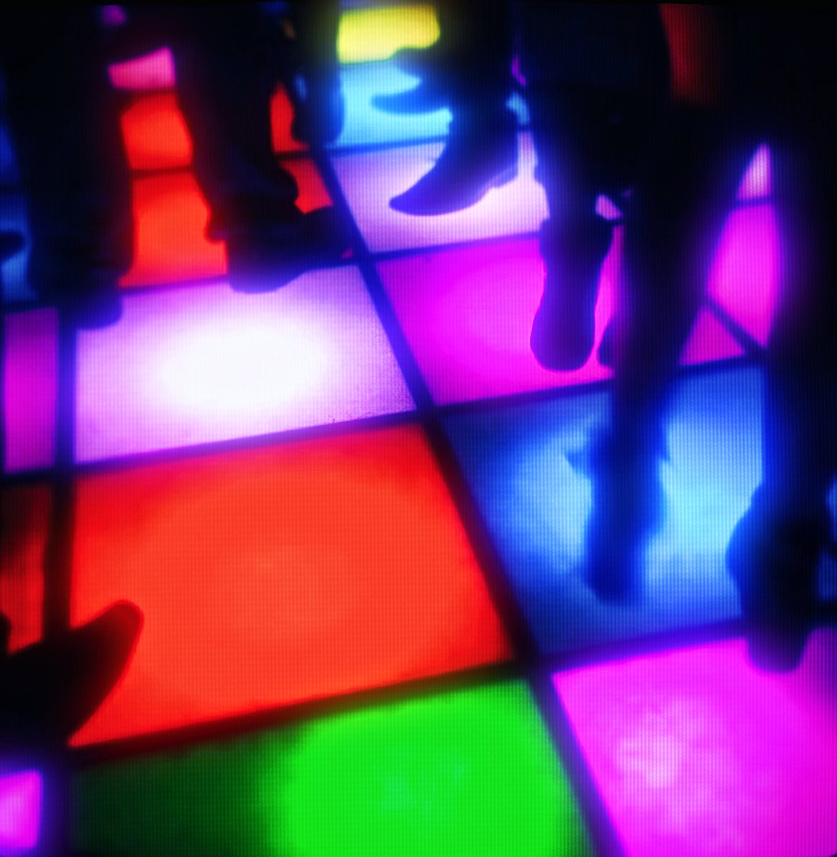 𝐧𝐢𝐧𝐠𝐧𝐢𝐧𝐠𝐤𝐚𝐢.𝐳𝐢𝐩 tweet media