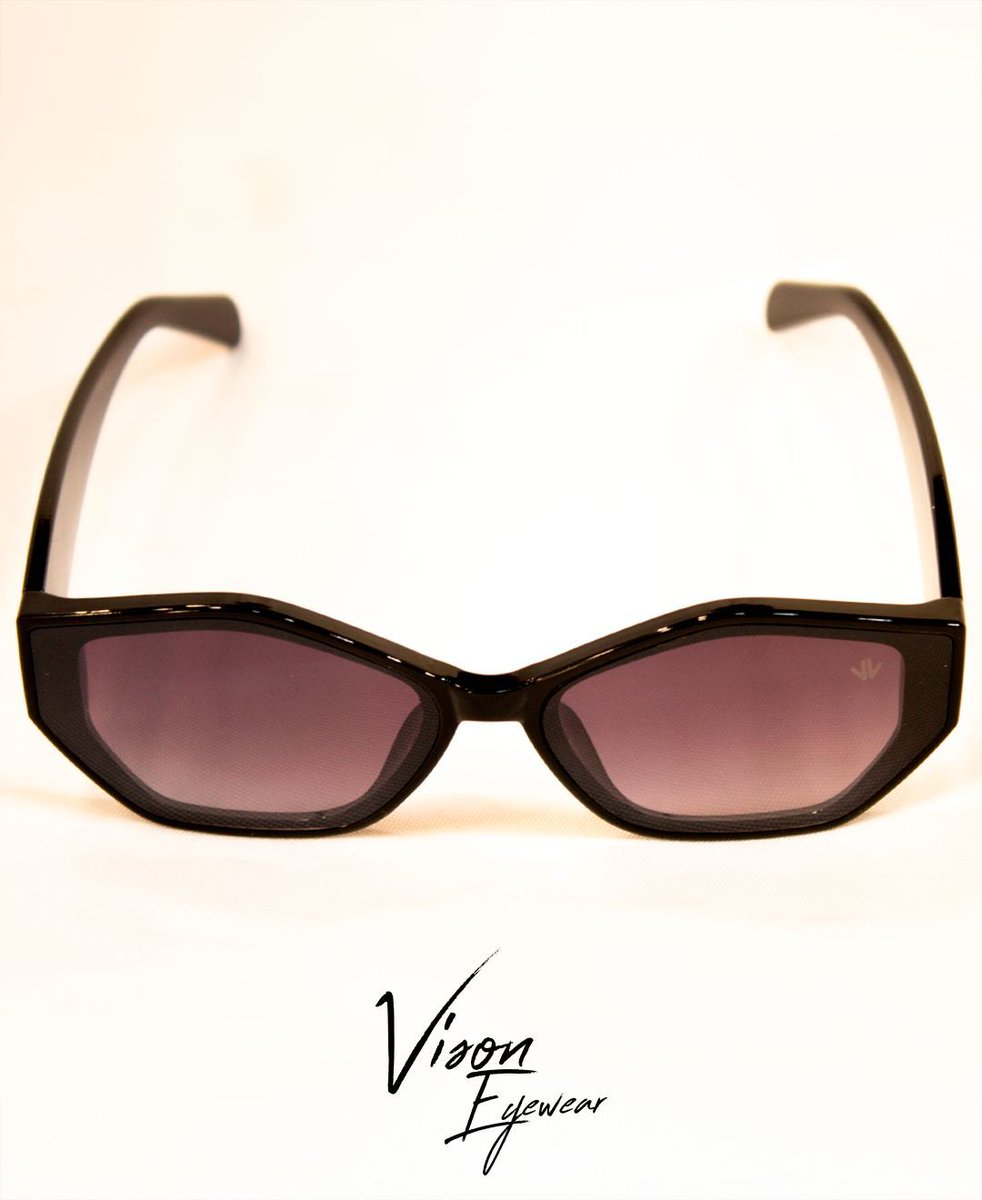 Visoneyewear's tweet photo. Algo novo está no ar… ✨

A Aura Collection está chegando para transformar a
forma como você se expressa.
Linhas marcantes, presença forte e um design que fala
por você. 🖤

Fique pronto. Seu próximo destaque começa aqui.

#AuraCollection #VisonEyewear 
#ÓculosDeSol
#Lançamento https://t.co/uk6zPzbTUM