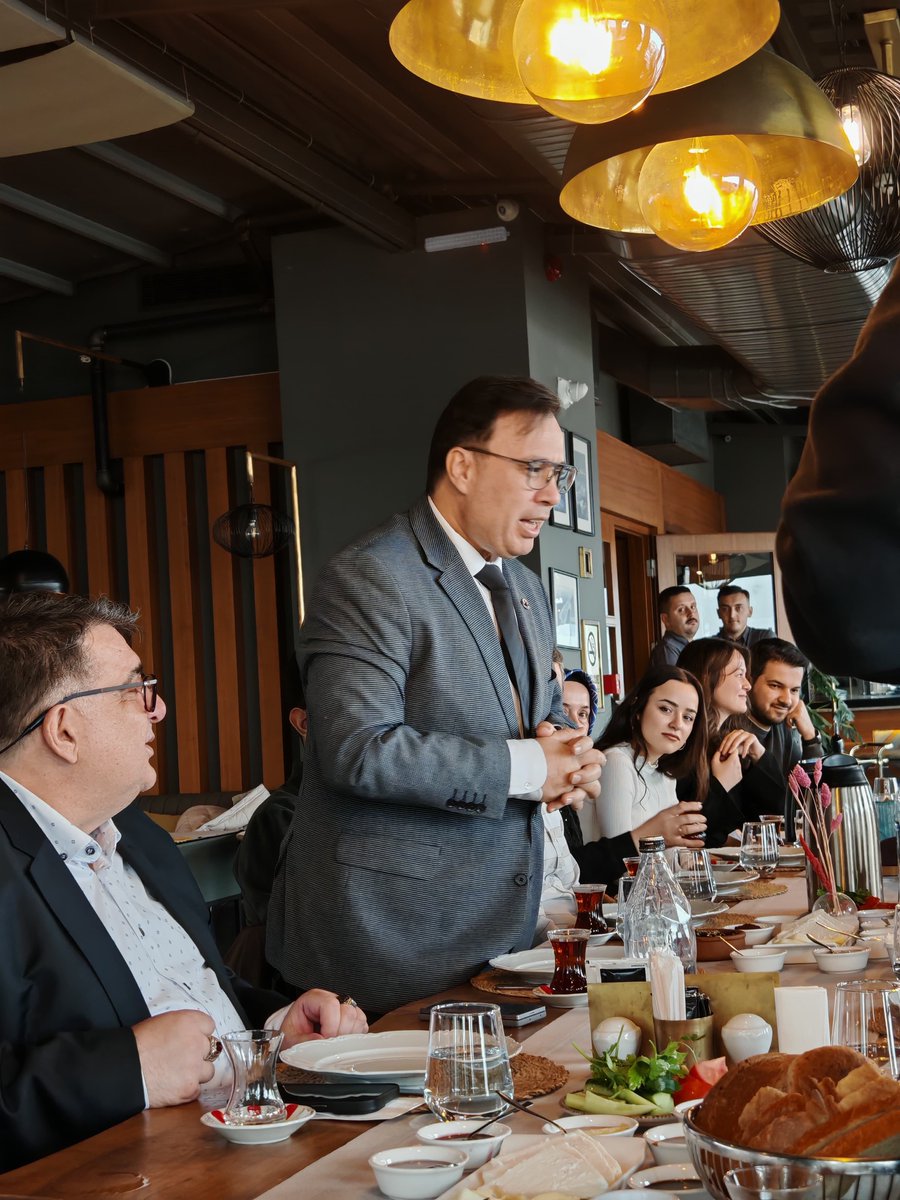 Hekim Birliği tweet media