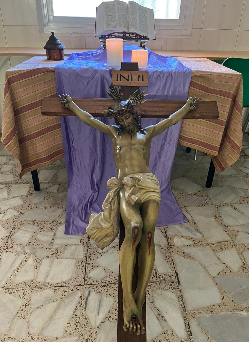 No se puede explicar, hay que vivirlo ✝️

Un grupo de jóvenes de #JMV ha vibrado en esta #Pascua2026 celebrada en la Parroquia #SanVicenteDePaúl, de Madrid. 

Salimos con la fe renovada y el compromiso de ser luz en medio del mundo🕯

¡Feliz #PascuaDeResurrección! 🕊️🔥