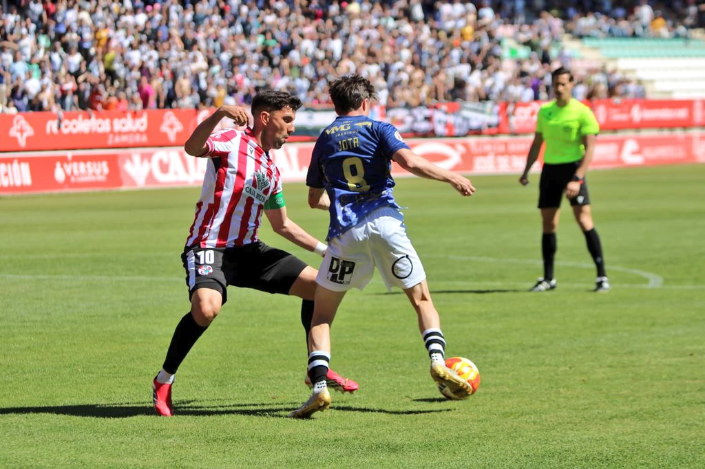 Unionistas de Salamanca CF tweet media