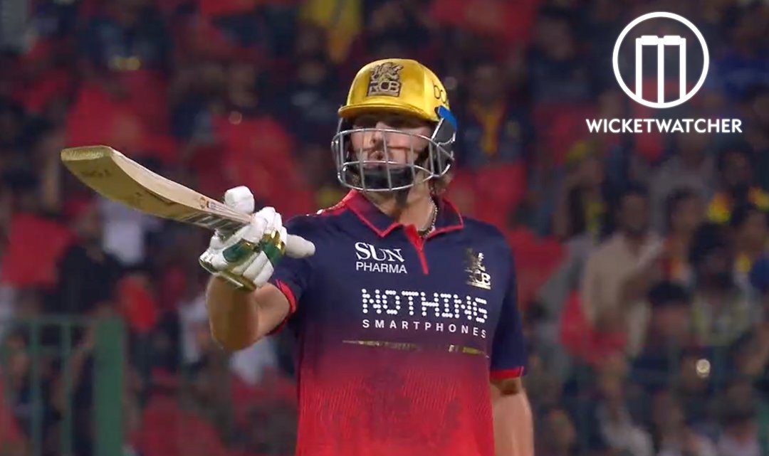 Cricsam01's tweet image. 🚨ANUSHKA SHARMA REACTON TIM DAVID BACK TO BACK SIXES🚨

- Tim scored 66(24) at Strike rate of 278 against CSK bowlers 🔥