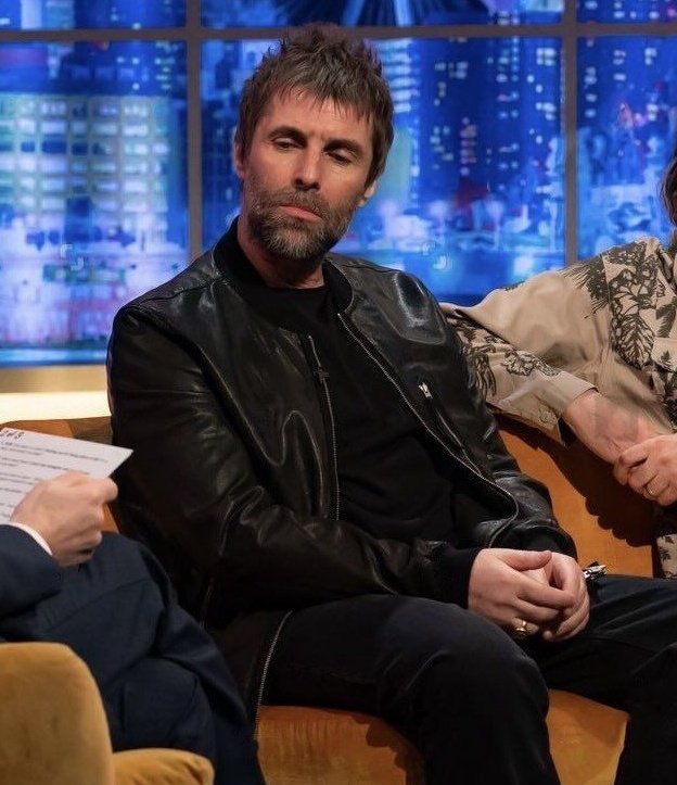 andy saw oasis tweet media