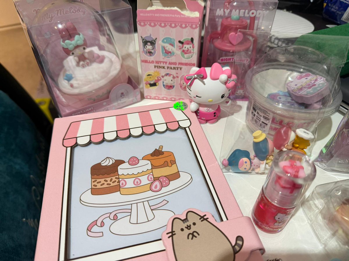 orchi of shedtwt ^_^ tweet media