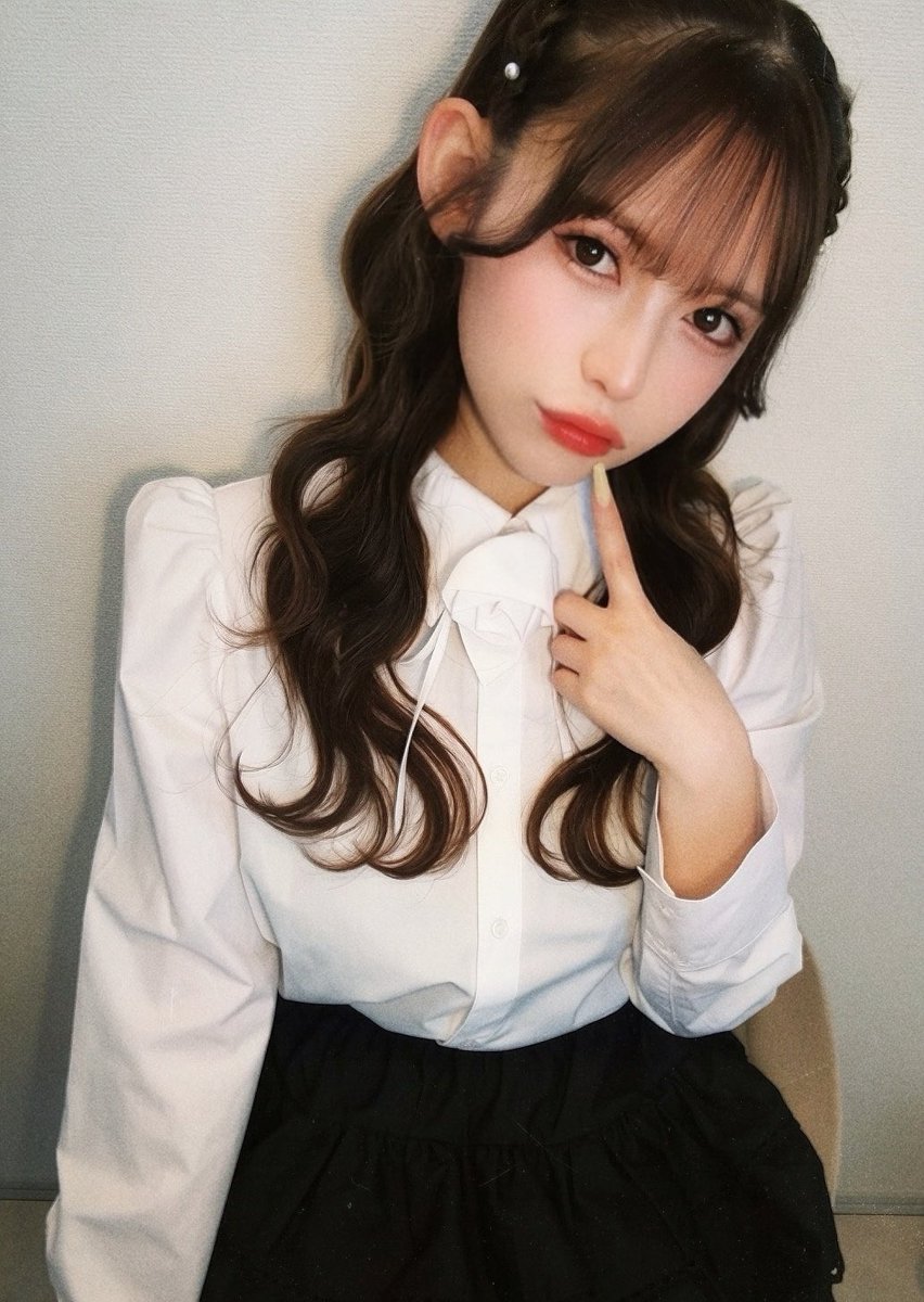 五条 恋 tweet media