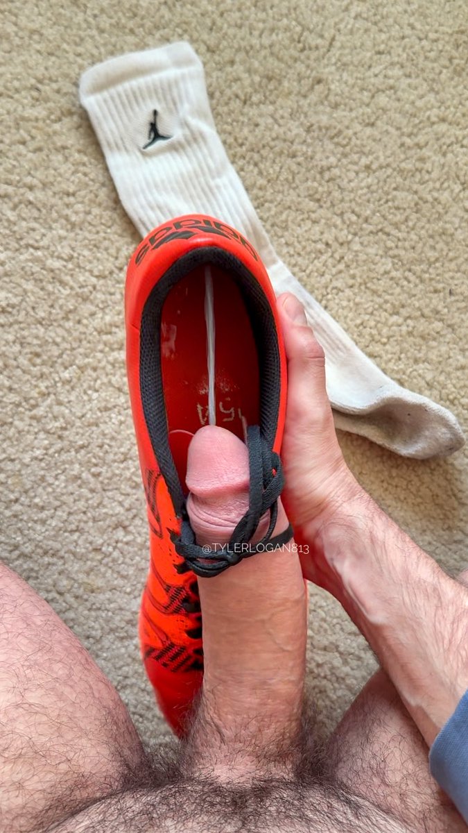 Tyler Logan 🇺🇸 | 👣🧦🍆💦🍑👊🏼 tweet media