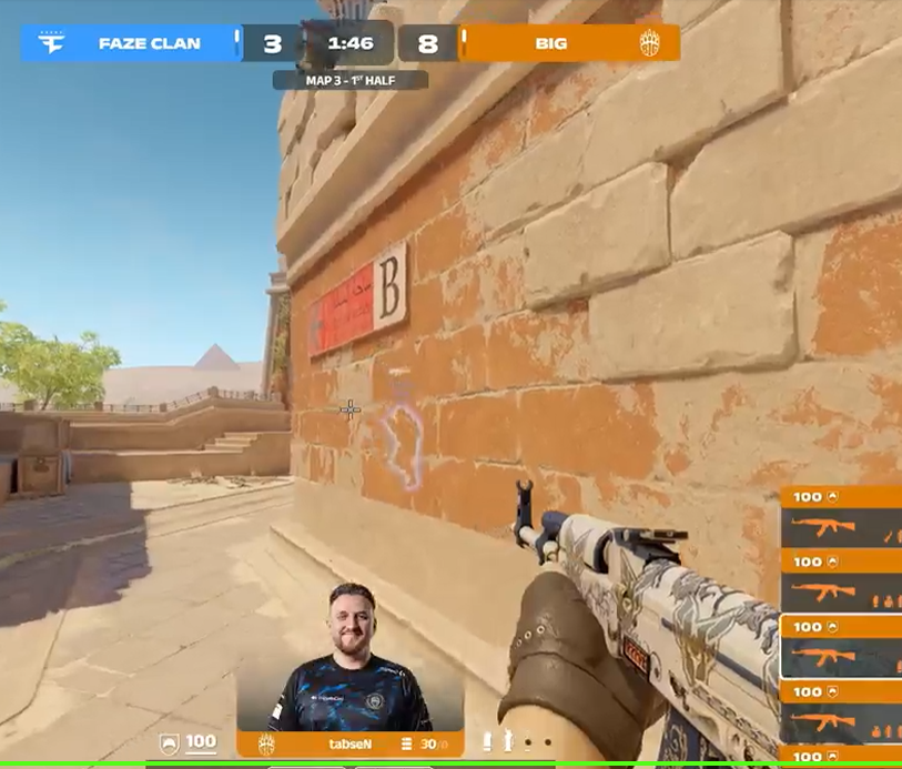 Uživatel tweet media