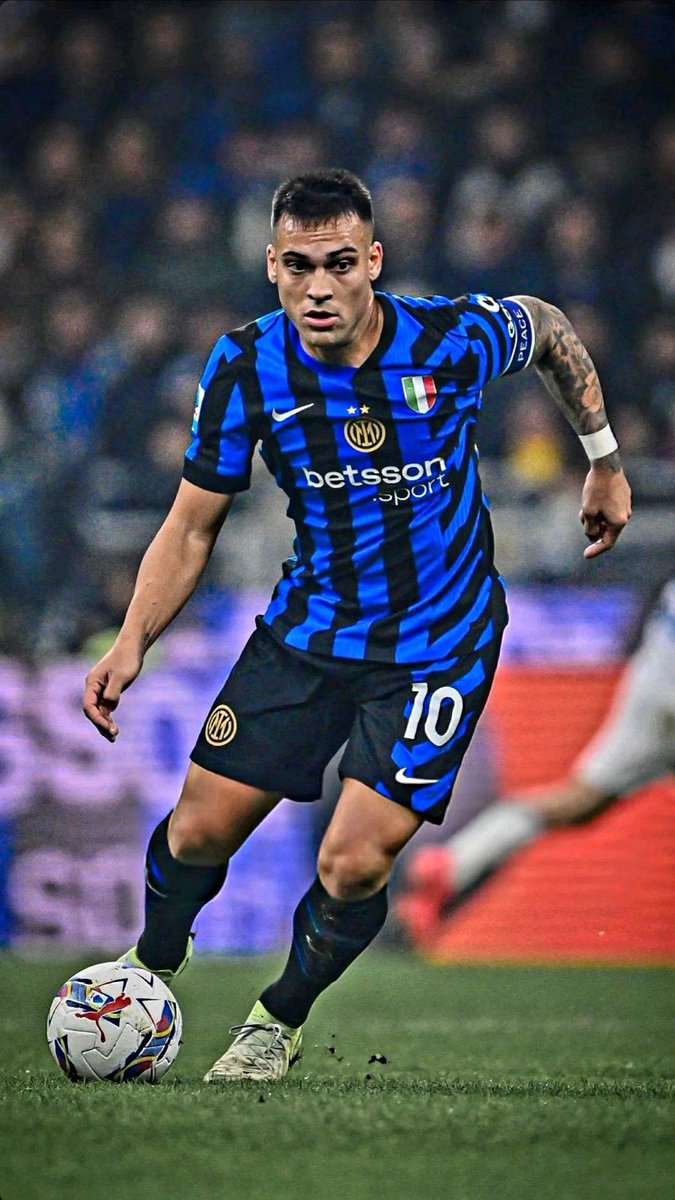 Only Stats tweet media