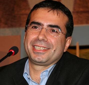 İkisi arasındaki en büyük ortaklık eski İslamcı yeni İslamcı düşmanı olmaları ✍️✍️