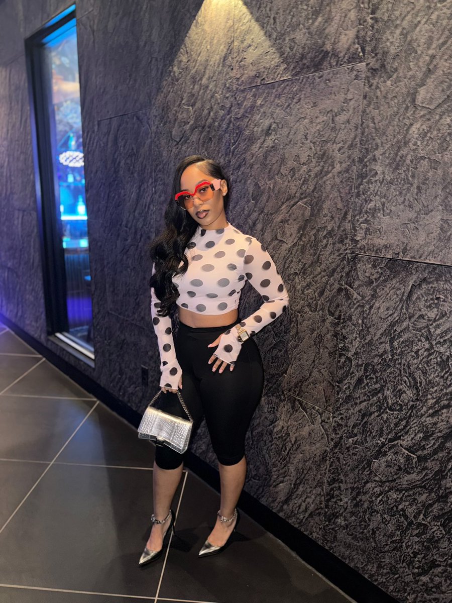 china white tweet media