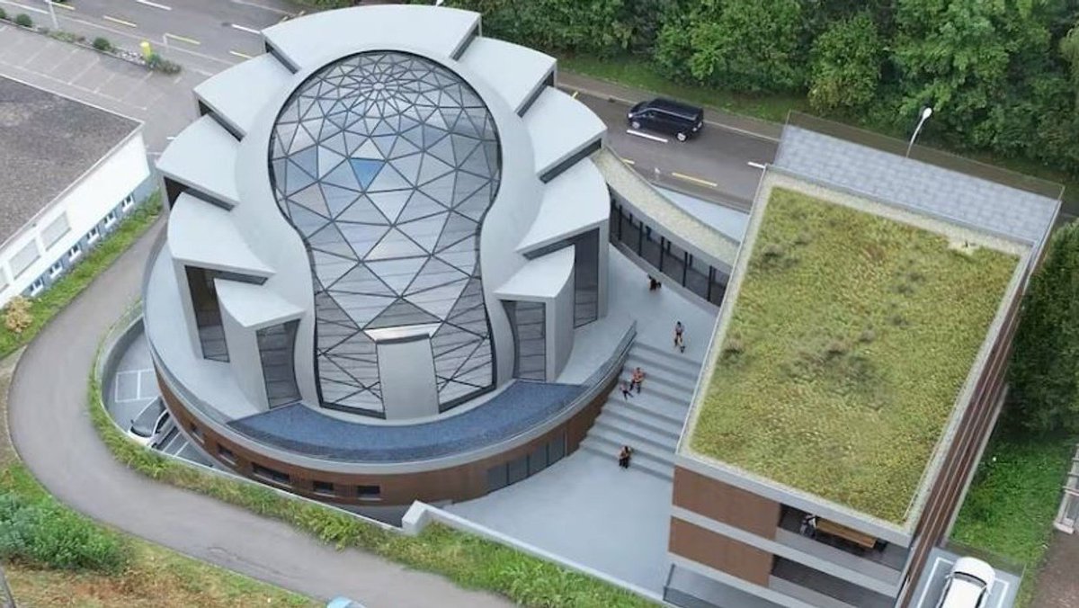 kos_data tweet media