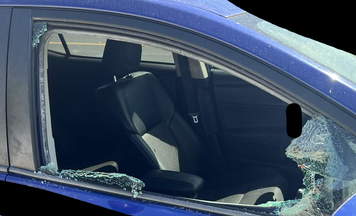 ginkoginkgo's tweet photo. 📌 HAPPY EASTER YALL 🐰🐣

...my car got broken into  :[ my insurance won't cover it and i had just paid rent at the beginning of april, so i can't afford to replace it anytime soon. any sharing/help is appreciated! 🙇‍♀️

https://t.co/eevgyRbxck

https://t.co/cv859Azjku https://t.co/ANmUI3xZLw