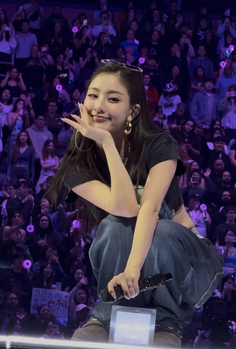 emma 🍲 tweet media