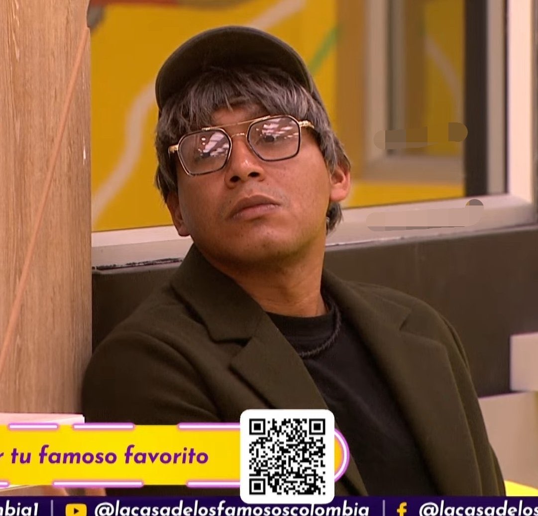 Les20comments tweet media