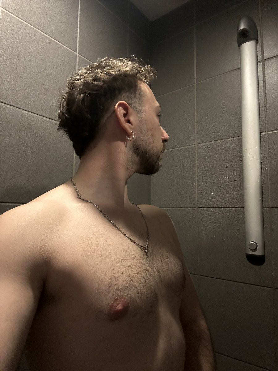 Flavio ☀️ tweet media