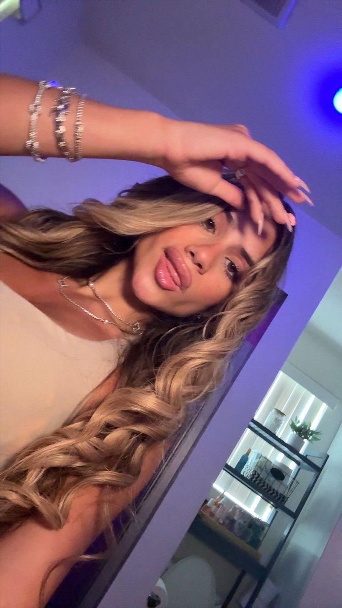 ✨Goddess Bri✨ tweet media