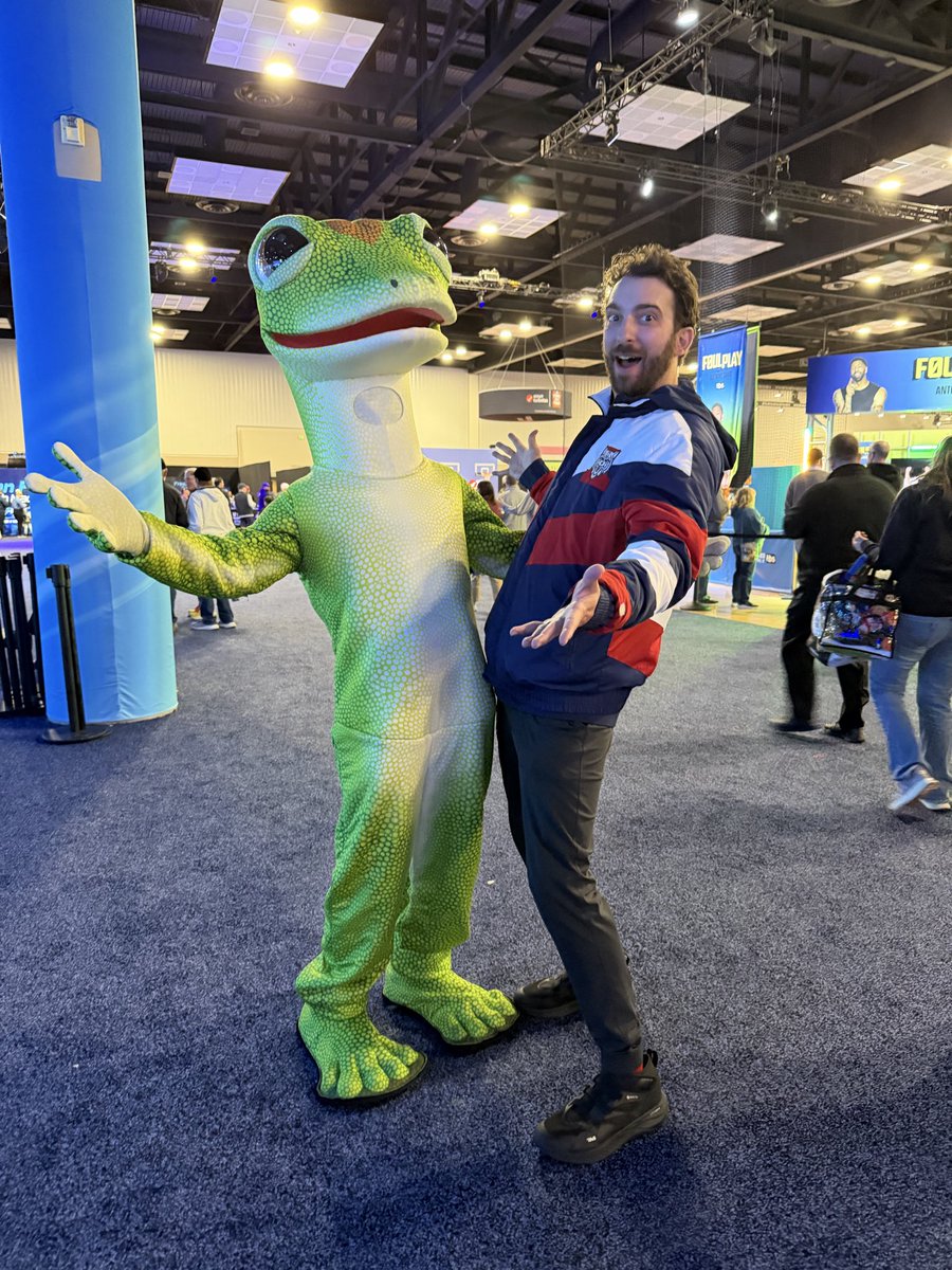 Ted Skroback tweet media