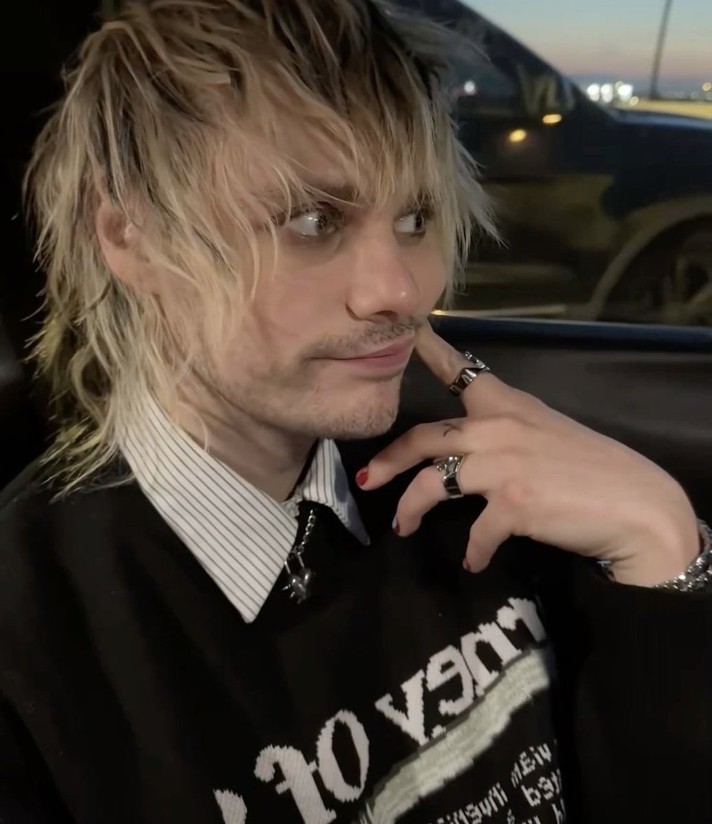 ☆ layla IS A STAR ☆ tweet media