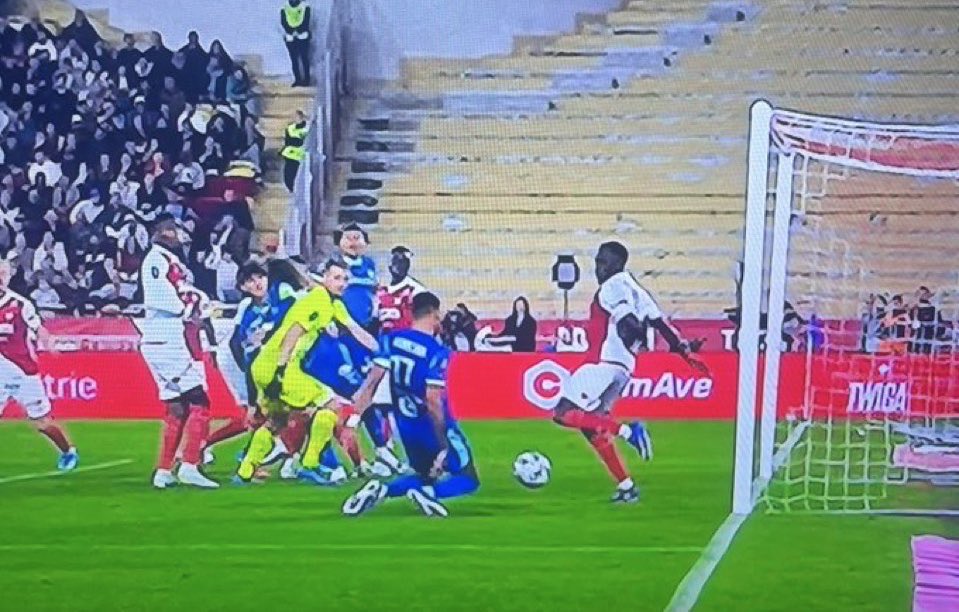 𝑵𝑨𝑴𝑺 🇨🇮 tweet media