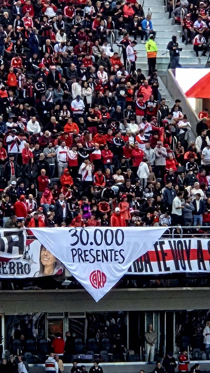 Diego Lagomarsino (@lagrancaruso) on Twitter photo 