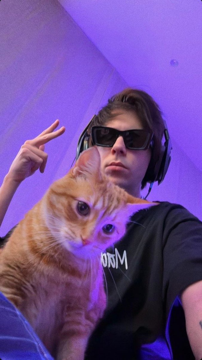 حـــل مشاكل واتســـــاب tweet media