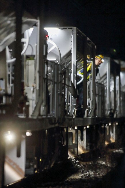 ko_nomo's tweet photo. 2026/4/3
GV-E197系　TS01
GV工臨が作業灯を点けたまま走行！
バラスト散布は貨物線の東戸塚付近でした。
https://t.co/swhB9TZ25j https://t.co/2B8aPIxnnF