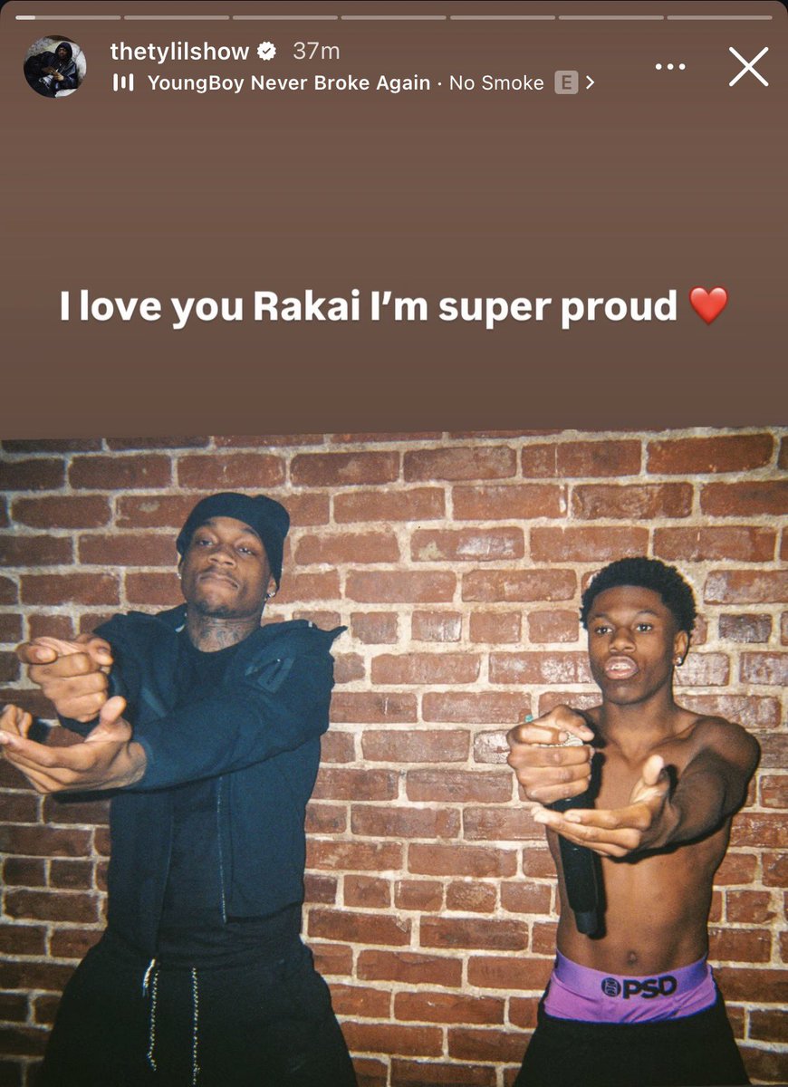 StreamsEra tweet media