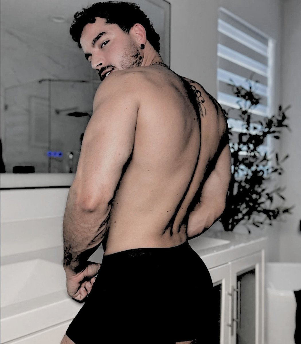 ִ𝒈𝒆𝒐𝒓𝒈𝒆. tweet media