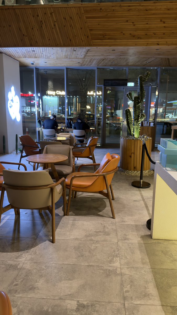 طارق العتيبي tweet media