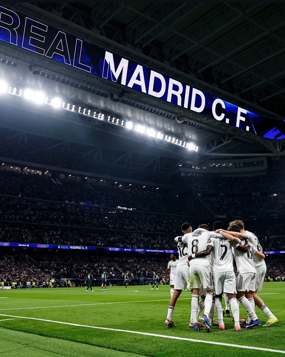 (fan) REAL MADRID FANS 🤍 tweet media