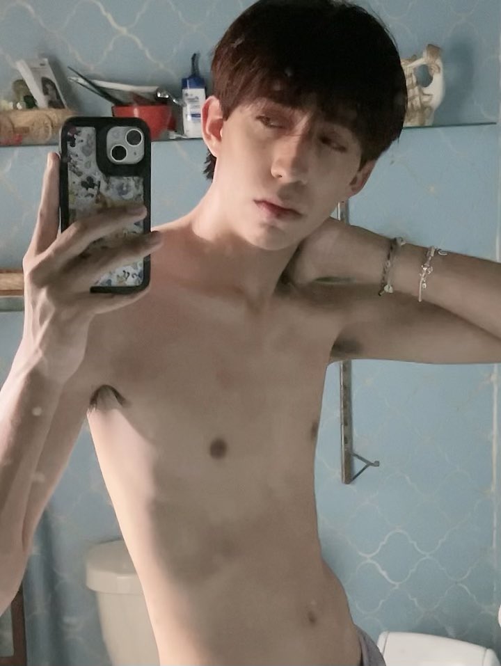 ozz 😵‍💫 tweet media